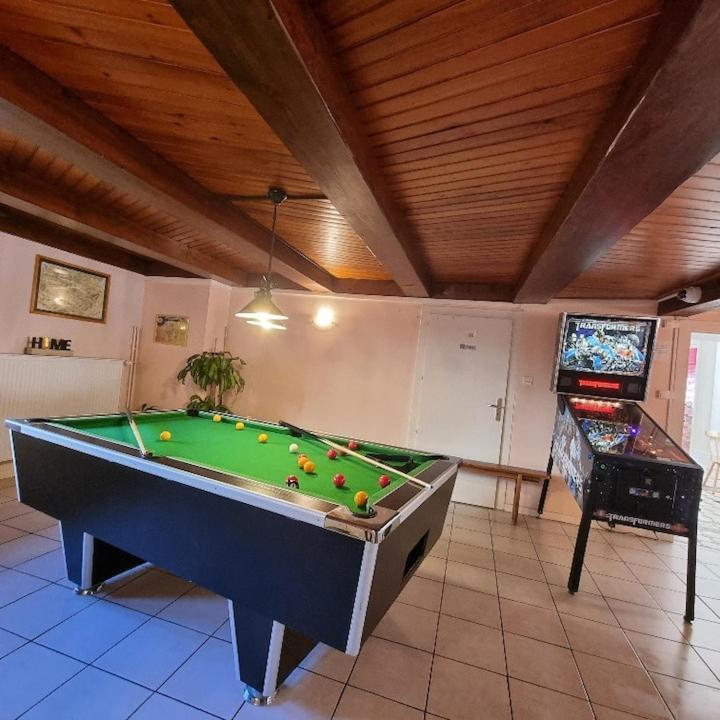 ונטרון Gite Eglantine 2 A 6 Personnes Avec Spa Et Salle De Jeux Dans La Residence מראה חיצוני תמונה