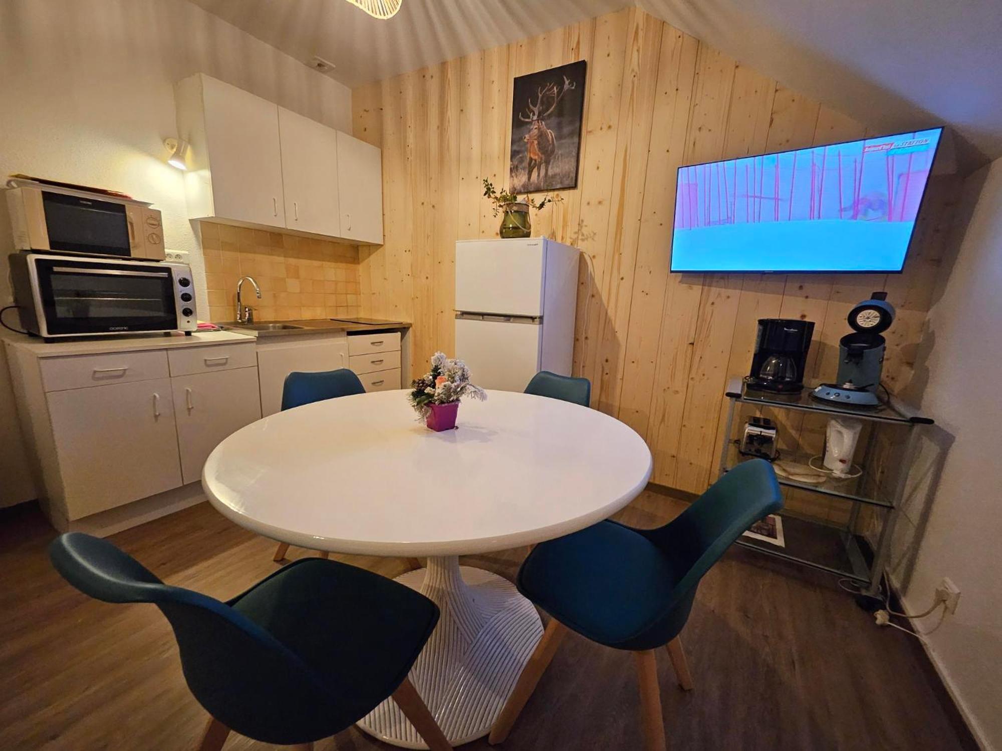 ונטרון Gite Eglantine 2 A 6 Personnes Avec Spa Et Salle De Jeux Dans La Residence מראה חיצוני תמונה