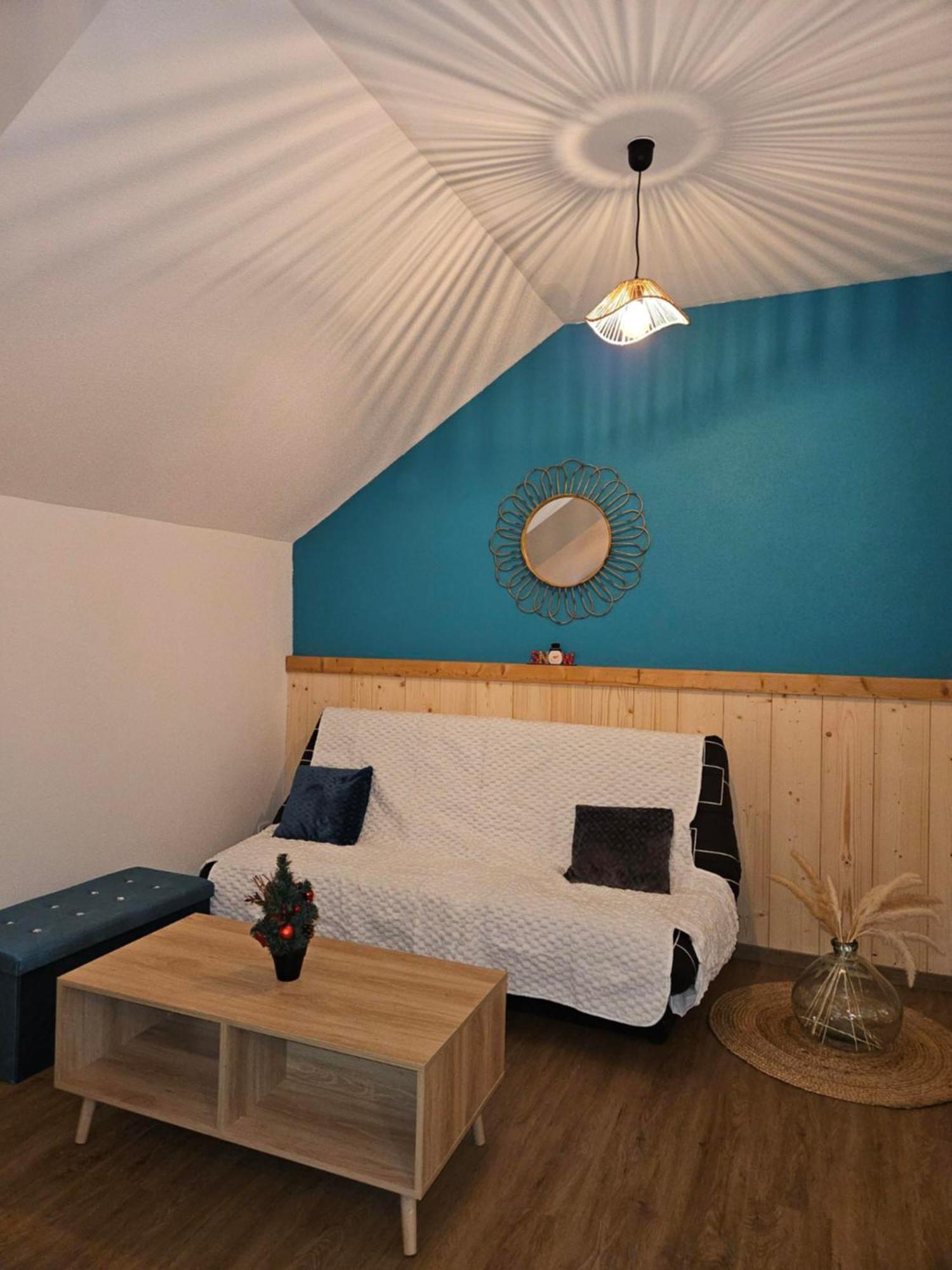 ונטרון Gite Eglantine 2 A 6 Personnes Avec Spa Et Salle De Jeux Dans La Residence מראה חיצוני תמונה