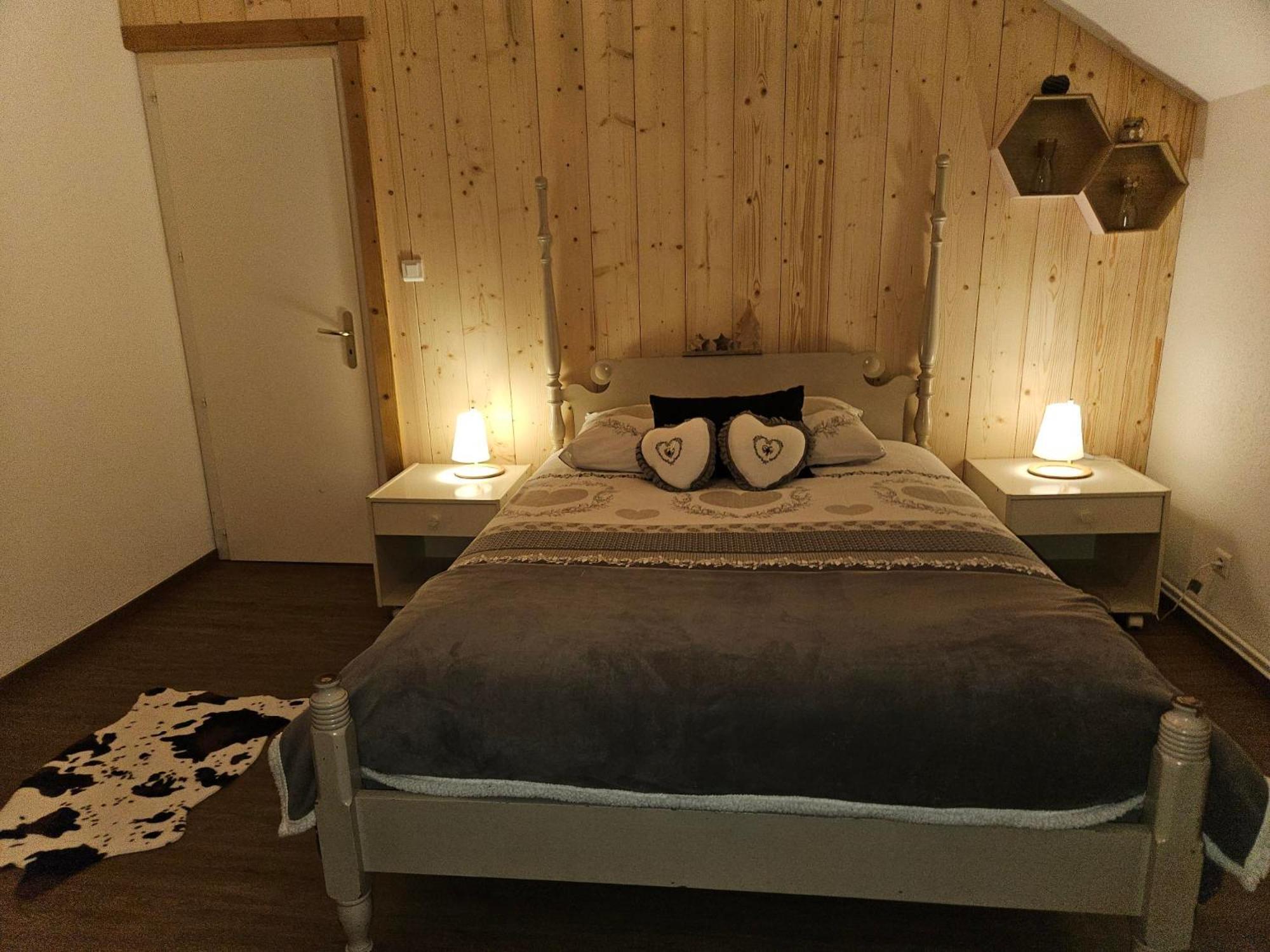 ונטרון Gite Eglantine 2 A 6 Personnes Avec Spa Et Salle De Jeux Dans La Residence מראה חיצוני תמונה